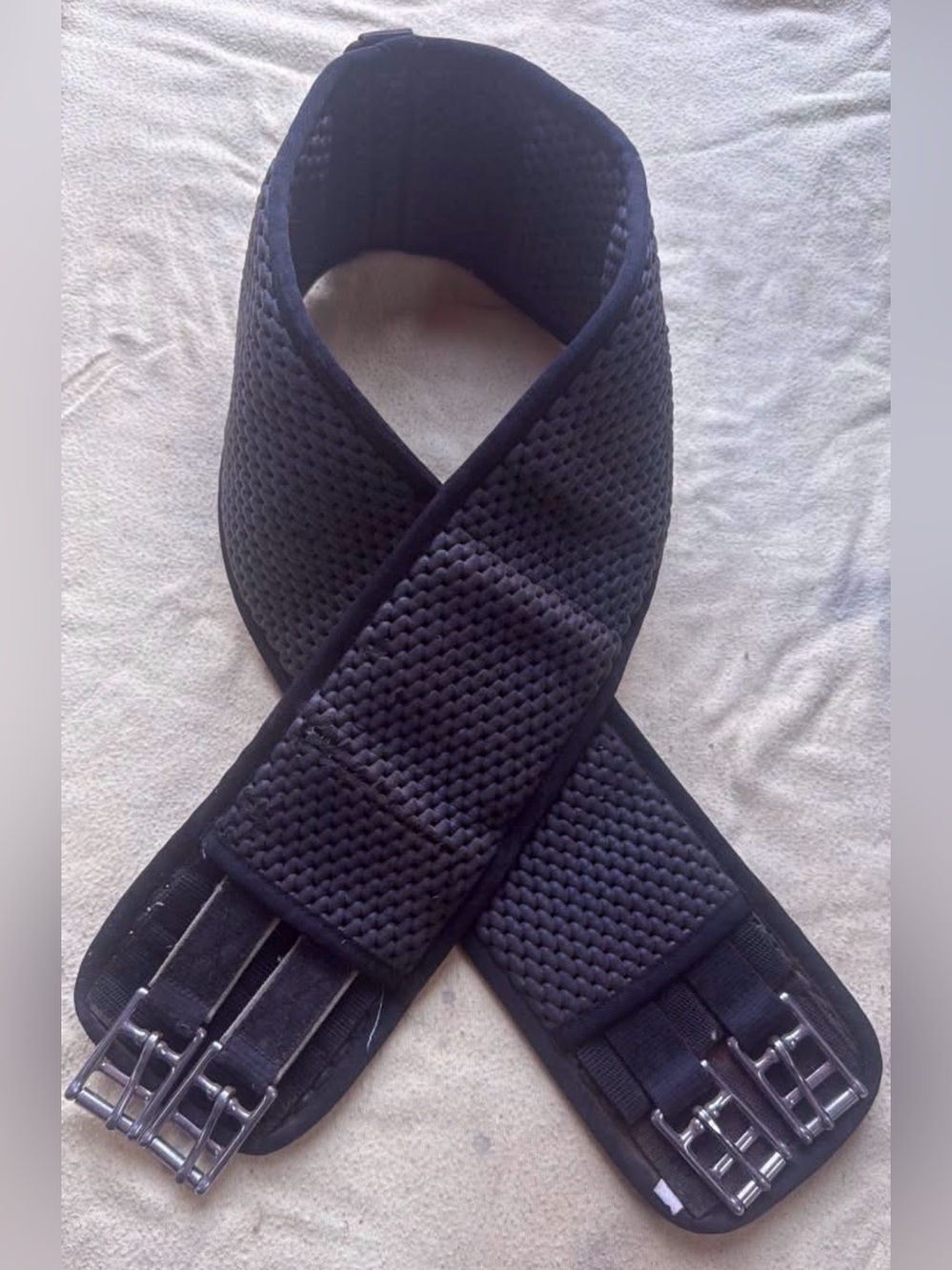46” black girth